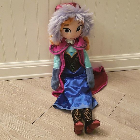 ❤5/$25 Disney Frozen Anna Plush Doll